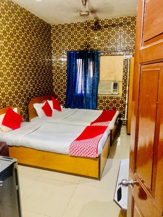 Hotel Bengal -100M From Park Circus 7 Point Calcutta Exterior foto