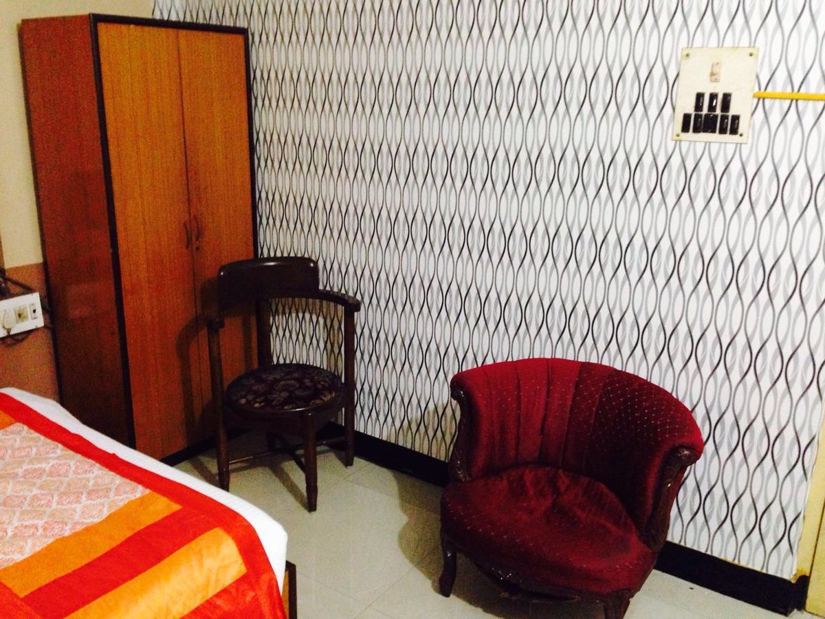 Hotel Bengal -100M From Park Circus 7 Point Calcutta Exterior foto